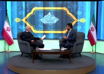 تشریح جزئیات و تصمیمات گرفته شده در سفر استانی رئیس‌جمهور؛ سرمایه‌گذاری ۸۹ هزارمیلیاردتومانی در خوزستان/افتتاح ۵۹ پروژه عمرانی در سفر هیئت دولت به خوزستان / پیگیری موضوع انتقال حساب‌های بانکی شرکت‌ها به خوزستان