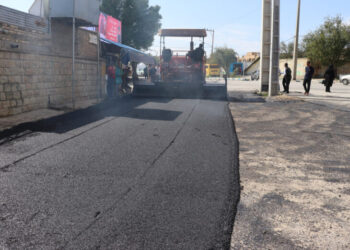 تداوم عملیات اجرایی آسفالت معابر محله کلگه