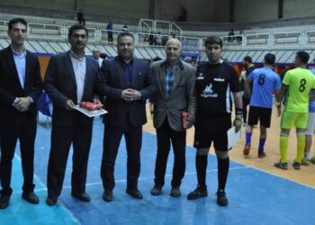 قهرمانی تیم شورای شهر در مسابقات فوتسال جام رمضان ویژه کارکنان شهرداری مسجدسلیمان