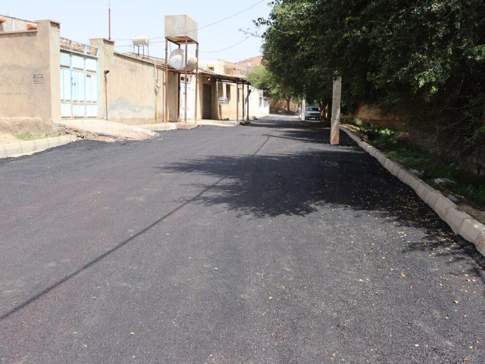 بازدید شهردار مسجدسلیمان از آسفالت‌ریزی محله کولرشاپ / ارتقاء کیفیت زندگی با بهبود زیرساخت های شهری