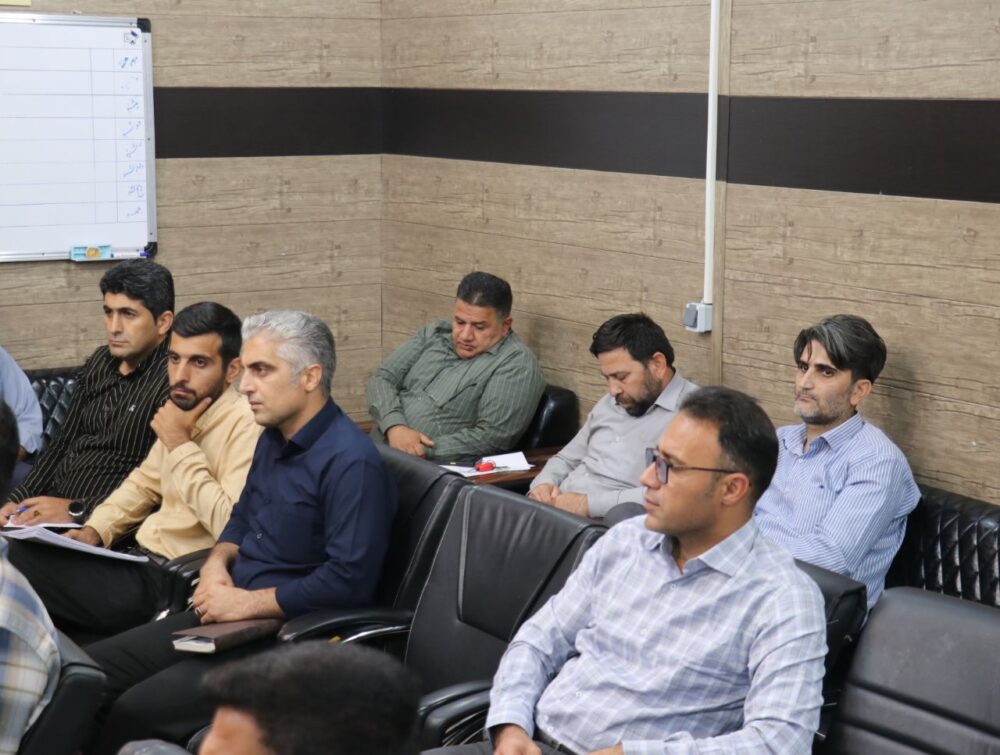 شهردار مسجدسلیمان در دیدار با مدیران دوایر شهرداری: تقدیر از تلاش‌های کارکنان، گامی در مسیر تقویت انگیزه و همدلی