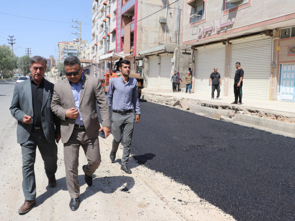 عملیات آسفالت محور پنج بنگله به باشگاه مرکزی آغاز شد