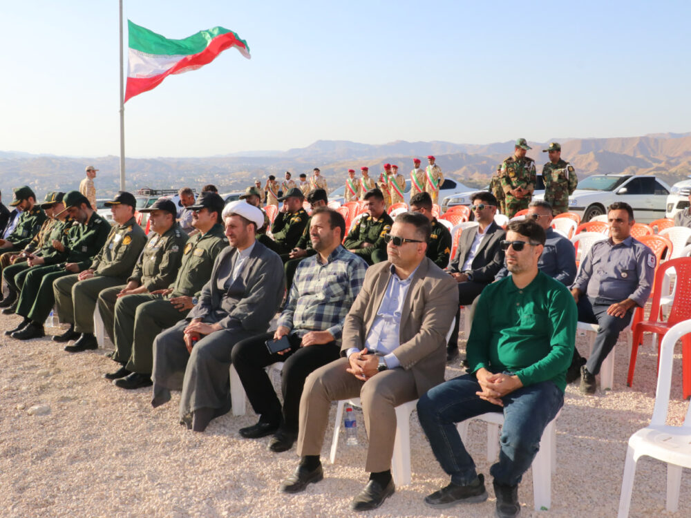 بام مسجدسلیمان میزبان جشن گرامیداشت روز ارتش