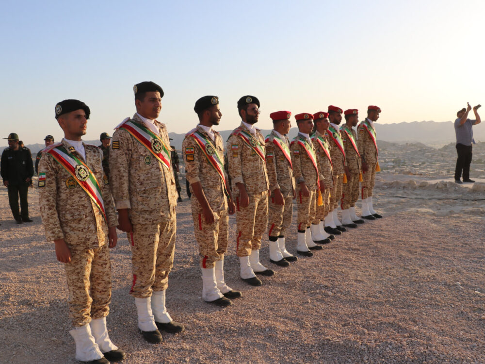 بام مسجدسلیمان میزبان جشن گرامیداشت روز ارتش