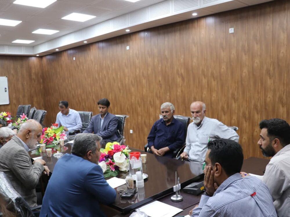 جلسه کمیسیون عمران شورای شهر با ساکنان محله مال‌شنبه برگزار شد