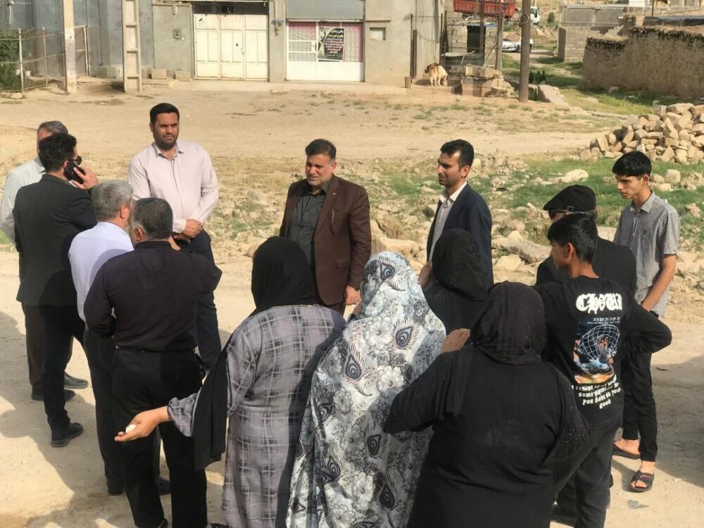 بازدید شهردار مسجدسلیمان به همراه فرماندار از منطقه محروم تلخاب بازدید شهردار مسجدسلیمان به همراه فرماندار از منطقه محروم تلخاب