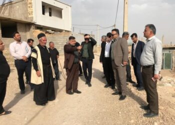 بازدید شهردار مسجدسلیمان به همراه فرماندار از منطقه محروم تلخاب