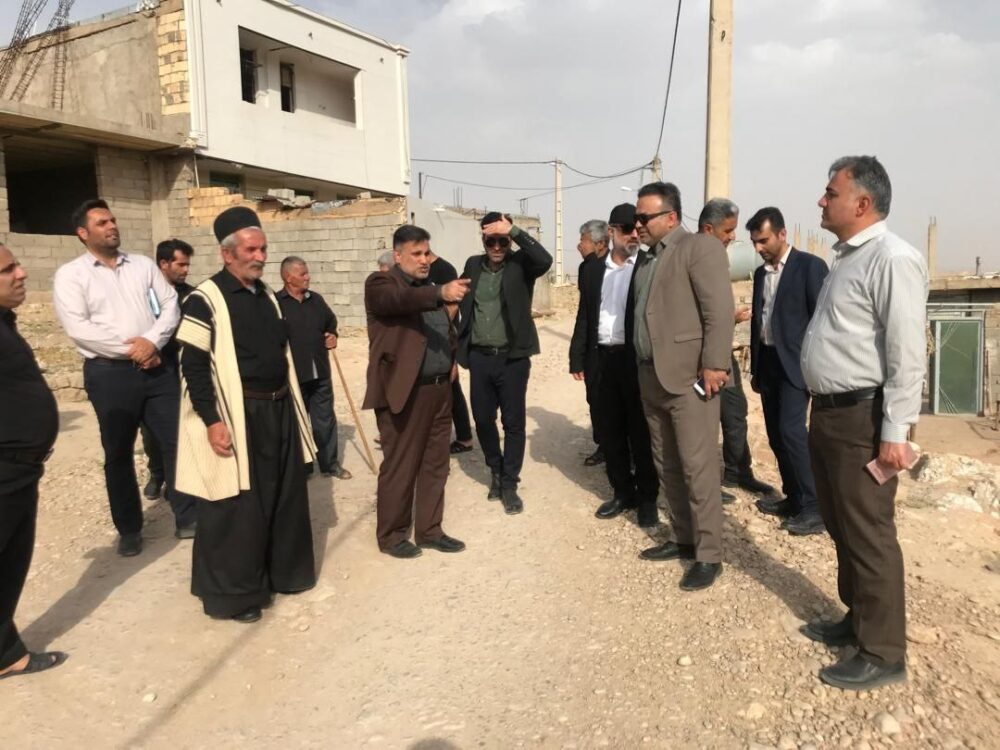 بازدید شهردار مسجدسلیمان به همراه فرماندار از منطقه محروم تلخاب بازدید شهردار مسجدسلیمان به همراه فرماندار از منطقه محروم تلخاب