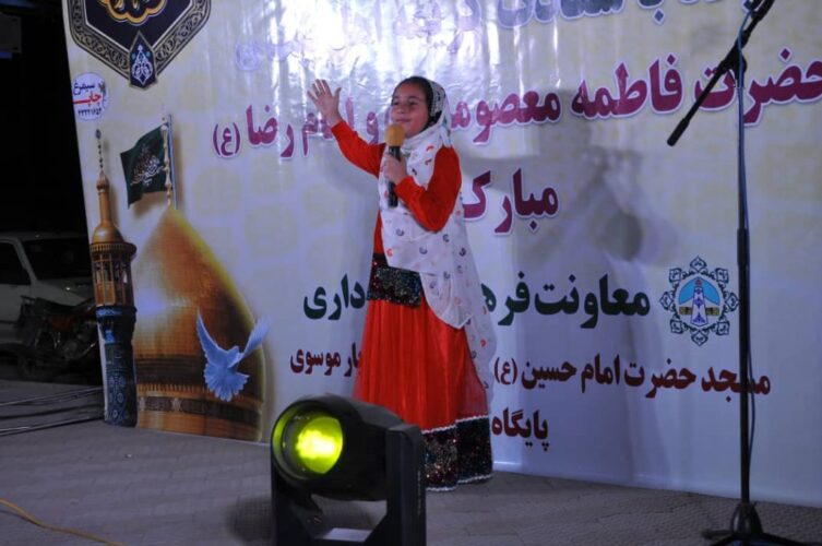 مسجدسلیمان غرق در نور و شادی در جشن بزرگ دهه کرامت