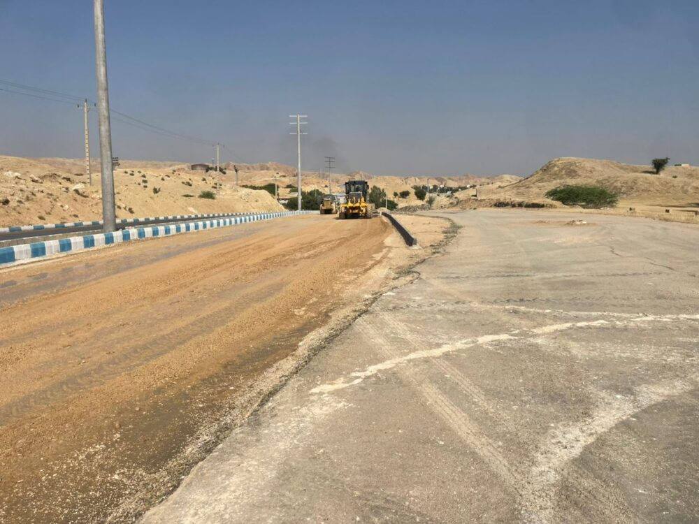 گام دوم تعریض و بهسازی محور حادثه‌خیز گلف با همت شهردار و معاونت امور زیربنایی شهرداری مسجدسلیمان