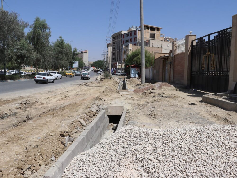 بلوار سه‌راه مال‌شنبه تا میدان علیمردان‌خان زیر تیغ عملیات عمرانی شهرداری