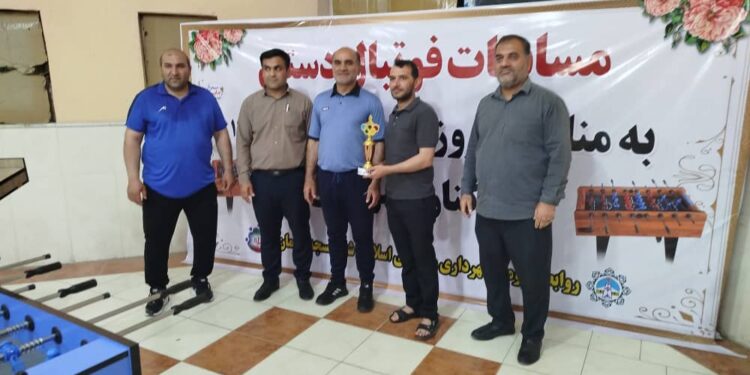 برگزاری مسابقات ورزشی کارکنان شهرداری مسجدسلیمان به مناسبت روز کارگر برگزاری مسابقات ورزشی کارکنان شهرداری مسجدسلیمان به مناسبت روز کارگر