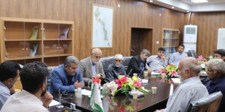 جلسه کمیسیون عمران شورای شهر با ساکنان محله مال‌شنبه برگزار شد