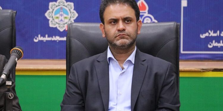 شرکت بهره برداری نفت و گاز مسجدسلیمان پیش از آمدن من در بحث مسئولیت های اجتماعی از مجموع ۵ هزار و ۶٠٠ میلیارد تومان ۵ هزار میلیارد تومان را در یکی از شهرهای همجوار هزینه کرد