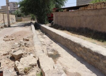 پاسخ به یک مطالبه قدیمی؛ احداث کانال هدایت آب‌های سطحی در محله ریل‌وی