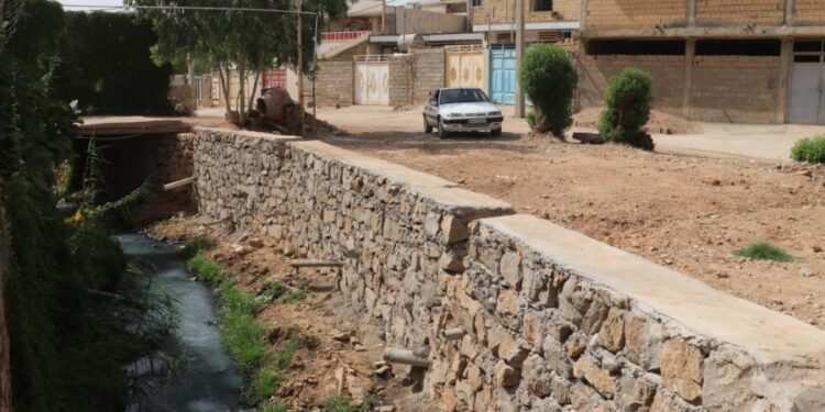 گامی دیگر در مسیر ایمن‌سازی معابر / دیوار حائل منطقه نفتک احداث شد