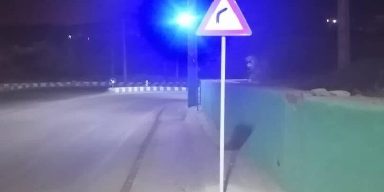 نصب گسترده تابلوهای ترافیکی در معابر مسجدسلیمان