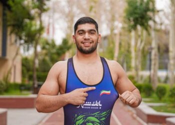 پیام رئیس و اعضای شورای شهر مسجدسلیمان در پی افتخارآفرینی یزدان دلروز در رقابت‌های جهانی کشتی نوجوانان