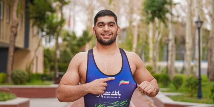 پیام رئیس و اعضای شورای شهر مسجدسلیمان در پی افتخارآفرینی یزدان دلروز در رقابت‌های جهانی کشتی نوجوانان