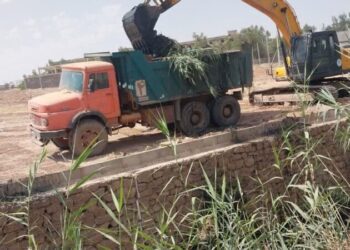 عملیات لایروبی مسیر کلانتری ۱۲ تا هوانیروز آغاز شد