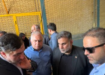 بازدید میدانی معاون وزیر نیرو از تاسیسات آبرسانی شهید بهنام محمدی مسجدسلیمان