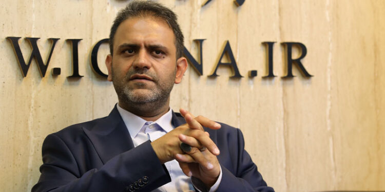 انتقاد از تخصیص ناکارآمد تسهیلات اشتغالزایی / وام‌های اشتغالزایی باید در اختیار بنگاه‌های مولد قرار گیرند