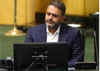 دکتر جباری عضو هیئت رئیسه مجلس: با وجود روند تساعدی تزریق منابع مالی رضایت مندی از نظام سلامت وجود ندارد