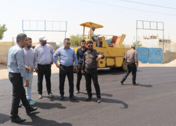 بازدید شهردار مسجدسلیمان از روند اجرای آسفالت بلوار گلف به بی‌ بی یان