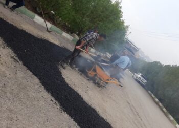 ساماندهی مسیر تپه شهدای گمنام نفتک با ترمیم و اجرای آسفالت نوار حفاری