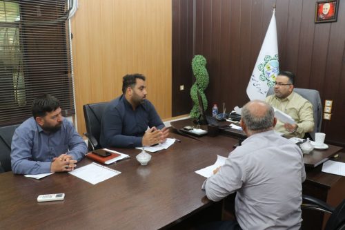 پیگیری بیواسطه مطالبات شهروندان در ملاقات عمومی شهردار مسجدسلیمان پیگیری بیواسطه مطالبات شهروندان در ملاقات عمومی شهردار مسجدسلیمان