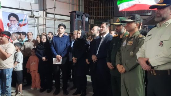 حضور مدیران و کارکنان حوزه سلامت مسجدسلیمان در تجمع حمایتی از رزمندگان اسلام حضور مدیران و کارکنان حوزه سلامت مسجدسلیمان در تجمع حمایتی از رزمندگان اسلام