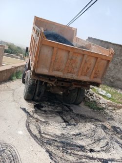 لکه‌گیری و ترمیم معابر نفتون؛ پاسخ شهرداری به مطالبه ساکنان