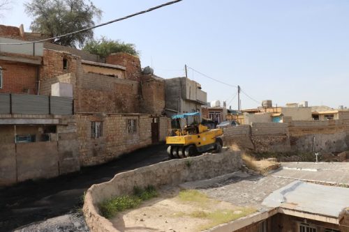 عملیات آسفالتریزی در بخشی از معابر نمره یک و مالشنبه انجام شد عملیات آسفالتریزی در بخشی از معابر نمره یک و مالشنبه انجام شد