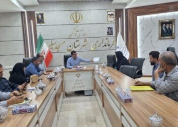 پل اعتماد میان مردم و مدیریت شهرستان؛ دیدارهای مردمی فرماندار مسجدسلیمان