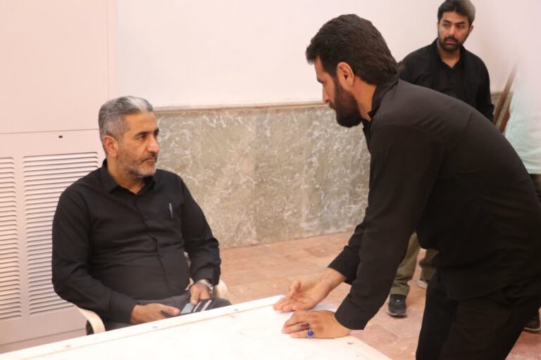 برپایی میز خدمت شهرداری مسجد سلیمان با حضور سرپرست شهرداری، فرماندار و مدیران دستگاه های اجرایی