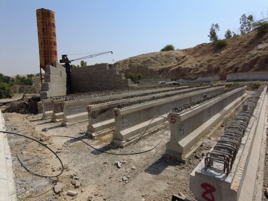 مدیرعامل شرکت بهرهبرداری نفت و گاز مسجدسلیمان خبر داد:پیشرفت ۴۵ درصدی پروژه احداث پل دوم «مالكریم» در مسجدسلیمان مدیرعامل شرکت بهرهبرداری نفت و گاز مسجدسلیمان خبر داد:پیشرفت ۴۵ درصدی پروژه احداث پل دوم «مالكریم» در مسجدسلیمان