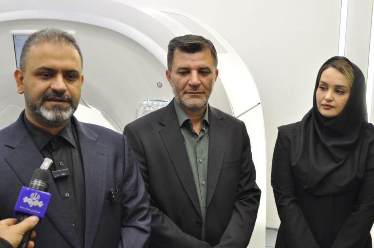 افتتاح مجهز ترین بخش سی تی آنژیوگرافی شمال خوزستان در مسجد سلیمان؛ آتیه به قطب خدمات تشخیصی منطقه نزدیک تر شد افتتاح مجهز ترین بخش سی تی آنژیوگرافی شمال خوزستان در مسجد سلیمان؛ آتیه به قطب خدمات تشخیصی منطقه نزدیک تر شد