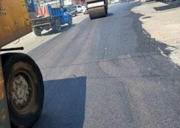 عملیات روکش آسفالت خیابان حنیف نژاد کلید خورد عملیات روکش آسفالت خیابان حنیف نژاد کلید خورد