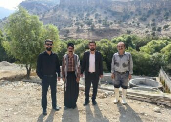 بازدید رئیس اداره تعاون، کار و رفاه اجتماعی اندیکا و مدیر بنیاد علوی خوزستان از طرحهای اشتغالزا بازدید رئیس اداره تعاون، کار و رفاه اجتماعی اندیکا و مدیر بنیاد علوی خوزستان از طرحهای اشتغالزا