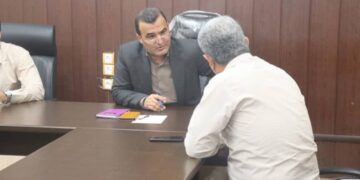 ملاقات عمومی شهردار مسجدسلیمان با شهروندان؛ بررسی مستقیم مطالبات و مشکلات شهری ملاقات عمومی شهردار مسجدسلیمان با شهروندان؛ بررسی مستقیم مطالبات و مشکلات شهری