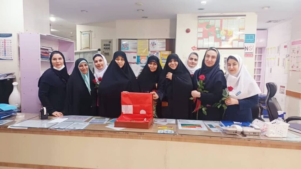 تجلیل از پرستاران بیمارستان‌های شهرستان به مناسبت ولادت حضرت زینب (س)
