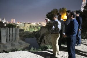 بازدید شبانه شهردار مسجدسلیمان از نقاط بحرانی و حادثه‌خیز شهر در آستانه بارندگی
